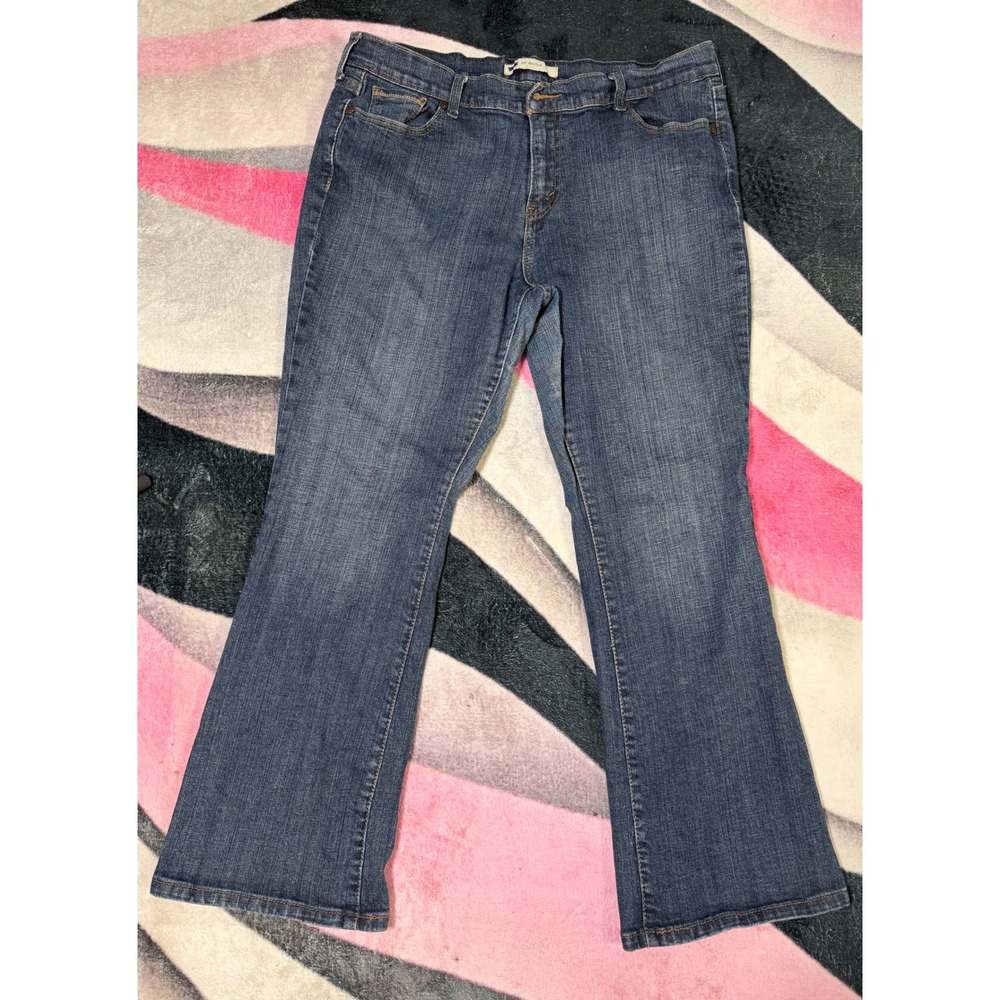 Levis 515 Bootcut Jeans Womens 16S W33 L30 Medium Wash Blue Denim Mid Rise